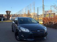 Gebraucht Ford Focus 116 PS (85 kW) 2014 Grau Kombi