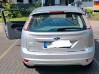 Gebraucht Ford Focus 116 PS (85 kW) 2009 Silber Kleinwagen