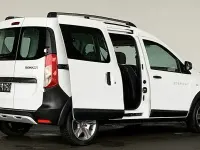 Gebraucht Dacia Dokker Stepway 131 PS (96 kW) 2020 Weiss / gletscherweiss / uni Van / Kleinbus