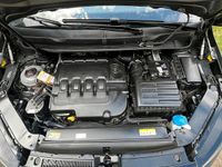 Gebraucht VW Touran 116 PS (85 kW) 2020 Beige Van / Kleinbus