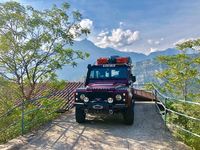 Gebraucht Land Rover Defender 122 PS (89 kW) 2015 Rot SUV