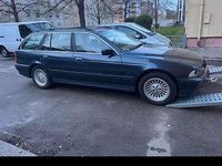 Gebraucht BMW 520 170 PS (125 kW) 2002 Grau Kombi