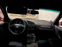Gebraucht BMW 328 M Sport 193 PS (141 kW) 1996 Rot Limousine