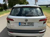 Gebraucht Skoda Karoq Scout 4x4 150 PS (110 kW) 2019 Silber SUV