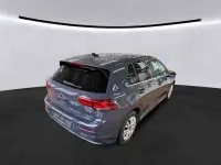 Gebraucht VW Golf VIII Style 131 PS (96 kW) 2024 Uranograu Limousine