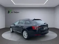 Gebraucht Skoda Superb Style 150 PS (110 kW) 2023 Schwarz Limousine