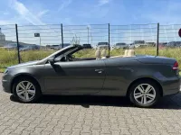 Gebraucht VW Eos Basis 140 PS (102 kW) 2013 Grau Cabrio