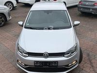 Gebraucht VW Polo 90 PS (66 kW) 2017 Silber Limousine