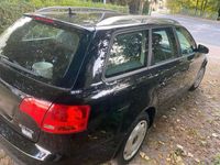 gebraucht Audi A4 2.0 TDI 140PS