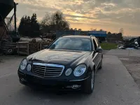 Gebraucht Mercedes E320 224 PS (164 kW) 2007 Schwarz Kombi