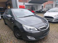 Gebraucht Opel Astra 125 PS (91 kW) 2011 Grau Kombi