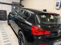 Gebraucht BMW 116 109 PS (80 kW) 2015 Schwarz Kleinwagen