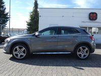 Gebraucht Mercedes GLA180 AMG line 122 PS (89 kW) 2017 Mountaingrau  met. SUV