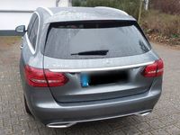 gebraucht Mercedes C300e T Autom., Head-Up Disp., Totwinkelassist.