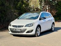 Gebraucht Opel Astra Selection 116 PS (85 kW) 2015 Weiß Kombi