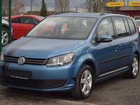 Gebraucht VW Touran Trendline 105 PS (77 kW) 2010 Blau Van / Kleinbus