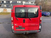 Second-hand Opel Vivaro 114 CP (83 kW) 2014 Roșu Monovolum