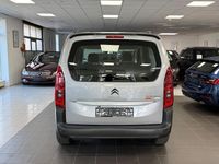 Gebraucht Citroën Berlingo Feel 131 PS (96 kW) 2022 Grau Van / Kleinbus