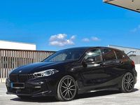 Gebraucht BMW 120 M Sport 190 PS (139 kW) 2021 Schwarz Kleinwagen
