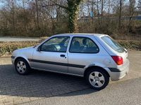 Gebraucht Ford Fiesta 60 PS (44 kW) 2001 Silber Kleinwagen