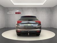 Gebraucht Kia Ceed 135 PS (99 kW) 2014 Beige Kleinwagen