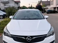 Gebraucht Opel Astra Edition 110 PS (80 kW) 2020 Weiß Limousine