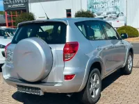 Gebraucht Toyota RAV4 177 PS (130 kW) 2009 Silber SUV