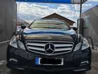 Gebraucht Mercedes E250 AMG 204 PS (150 kW) 2009 Schwarz Coupé
