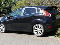 Gebraucht Ford Fiesta Titanium 101 PS (74 kW) 2015 Schwarz Limousine