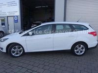 Gebraucht Ford Focus Titanium 125 PS (91 kW) 2016 Weiß Kombi