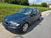 Gebraucht BMW 320 150 PS (110 kW) 2002 Blau Limousine