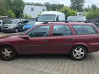 Gebraucht Opel Vectra 101 PS (74 kW) 1998 Violet Kombi