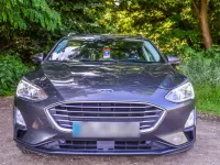 Gebraucht Ford Focus 120 PS (88 kW) 2018 Grau Kombi