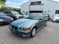 Gebraucht BMW 323 Basis 170 PS (125 kW) 1996 Grün Limousine