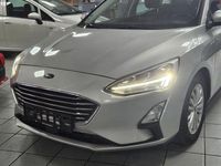 Używany Ford Focus Titanium 120 KM (88 kW) 2019 Srebrny Kombi