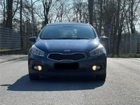 Gebraucht Kia Ceed 128 PS (94 kW) 2014 Braun Kleinwagen