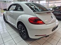 Gebraucht VW Beetle Design 160 PS (117 kW) 2013 Weiß Kleinwagen