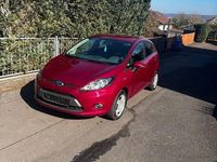 Gebraucht Ford Fiesta Ghia 82 PS (60 kW) 2009 Rot Kleinwagen
