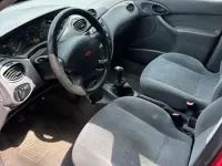 Gebraucht Ford Focus 75 PS (55 kW) 1999 Rot Kleinwagen