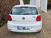 Gebraucht VW Polo Comfortline 75 PS (55 kW) 2015 Weiß Kleinwagen