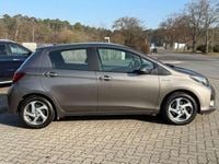 Gebraucht Toyota Yaris Hybrid Edition-S 75 PS (55 kW) 2017 Grau Kleinwagen