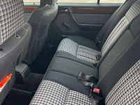 Gebraucht Mercedes 220 150 PS (110 kW) 1994 Schwarz Limousine