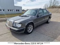 Gebraucht Mercedes E220 150 PS (110 kW) 1992 Grau Limousine