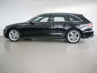 Gebraucht Audi A4 S-Line 204 PS (150 kW) 2023 Mythosschwarz metallic Kombi