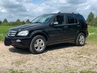 Gebraucht Mercedes ML270 Edition 163 PS (119 kW) 2005 Schwarz SUV