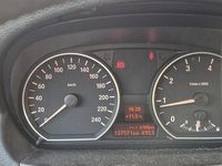 Gebraucht BMW 116 122 PS (89 kW) 2012 Weiß Kleinwagen