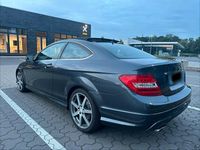 Gebraucht Mercedes C220 170 PS (125 kW) 2011 Grau Coupé