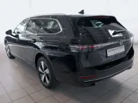Neu VW Passat Business 150 PS (110 kW) 2026 Grenadillschwarz metallic Kombi