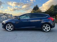 Gebraucht Ford Focus Titanium 140 PS (102 kW) 2012 Blau Limousine