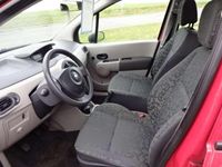 Gebraucht Renault Modus Authentique 65 PS (47 kW) 2006 Rot Van / Kleinbus